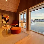 Superior Ocean View Lofoten *